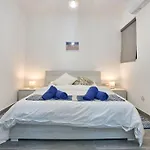 Lejlighed Two Bedroom In Xemxija, *