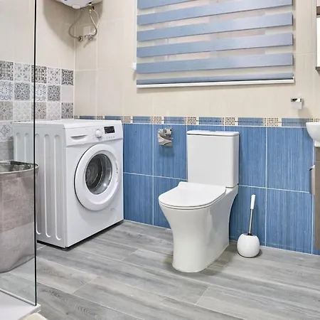 Two Bedroom In Xemxija, Daire
