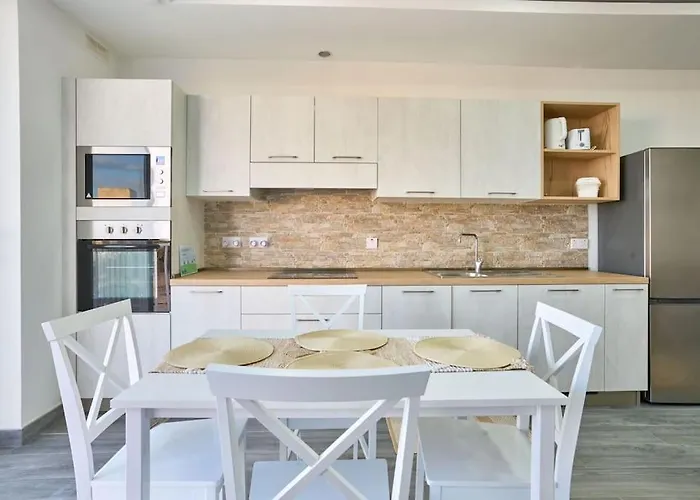 Appartamento Two Bedroom In Xemxija, *