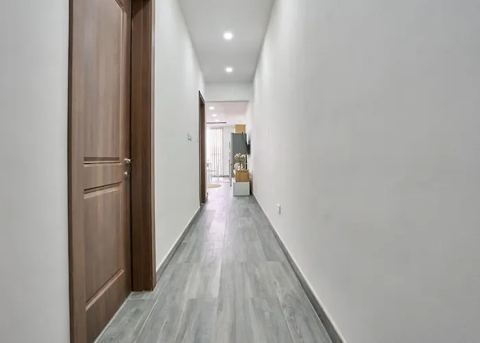 Two Bedroom In Xemxija, Appartamento *