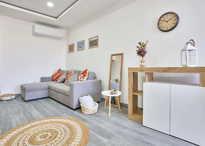 Two Bedroom In Xemxija, *